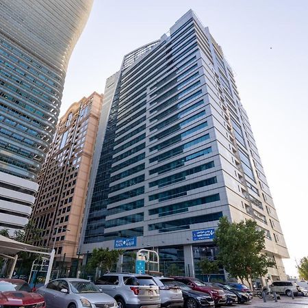 Spacious 3 Bedroom Apartment Abu Dhabi Exterior foto