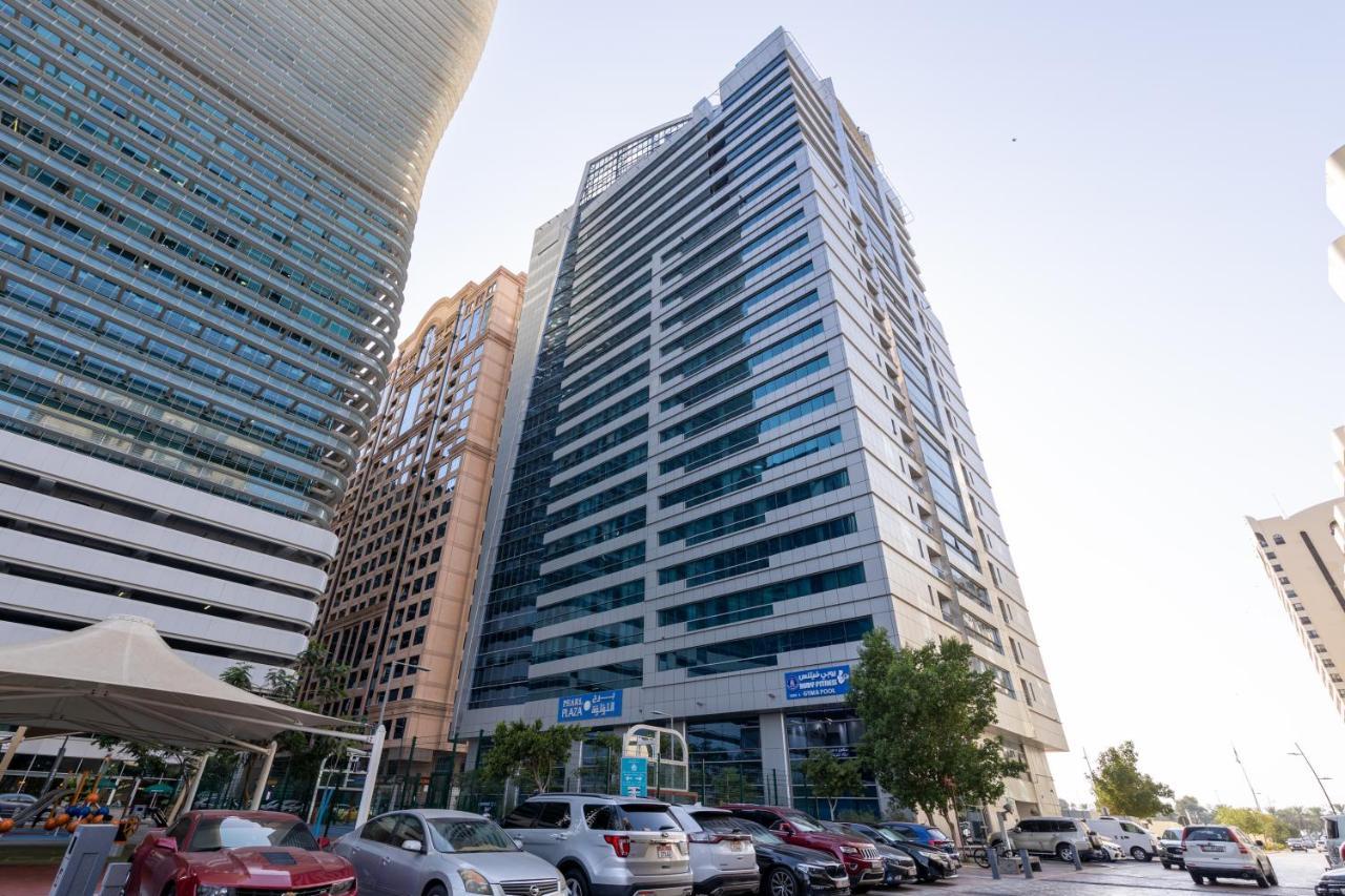 Spacious 3 Bedroom Apartment Abu Dhabi Exterior foto